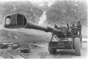 HImalayan trouble continues - Indian howitzer in the Kargil Valley