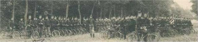 Carabinier cyclists 1914